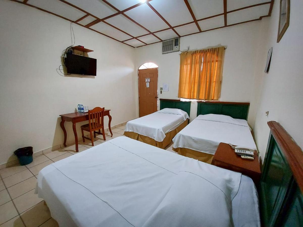 Hotel Continental Plaza San Miguel Zewnętrze zdjęcie