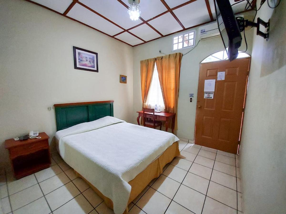 Hotel Continental Plaza San Miguel Zewnętrze zdjęcie