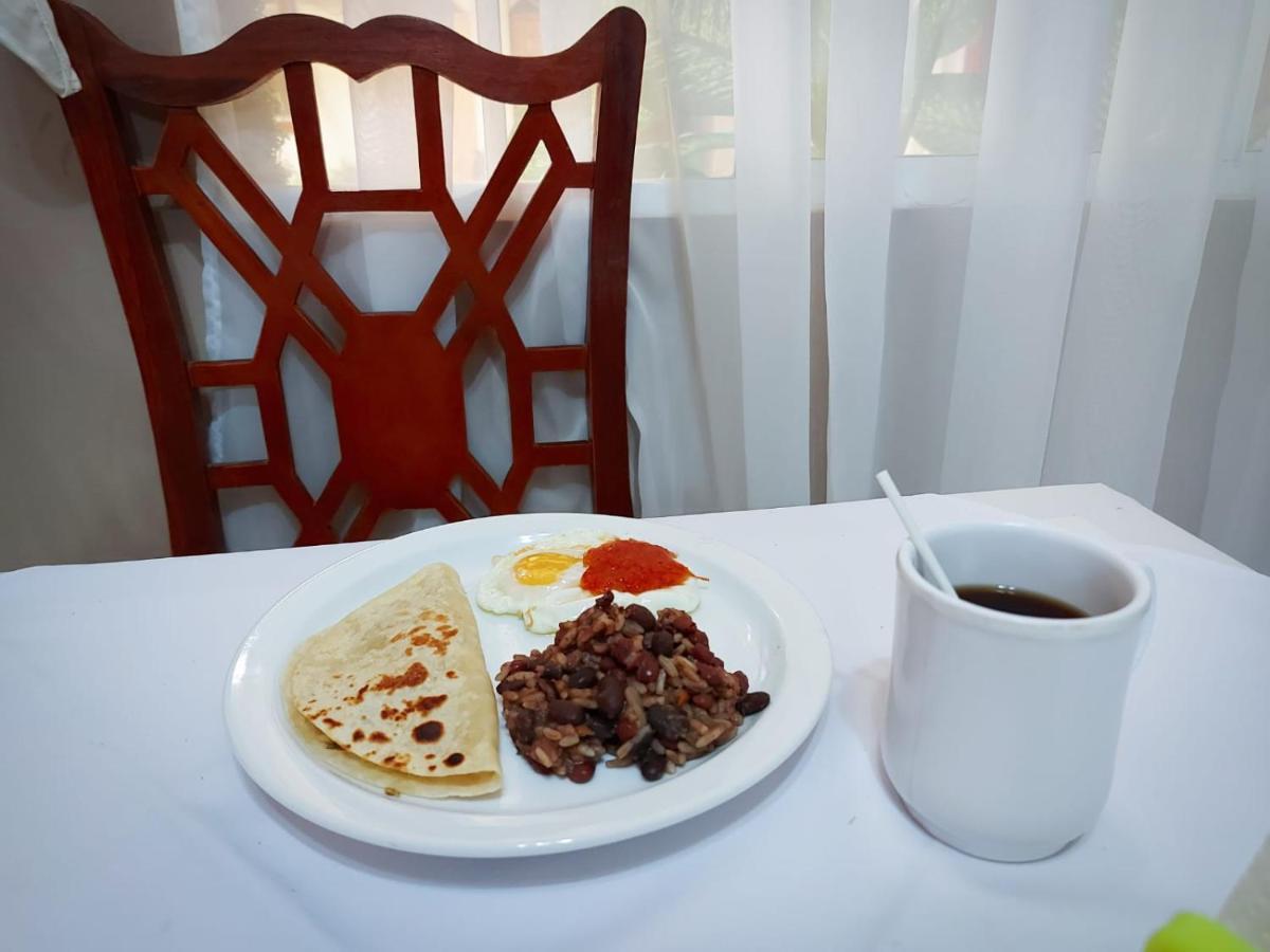 Hotel Continental Plaza San Miguel Zewnętrze zdjęcie